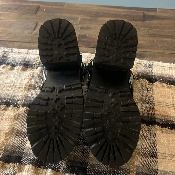 Killstar Electra Platform Cut Out Boots - Picture 7 of 16